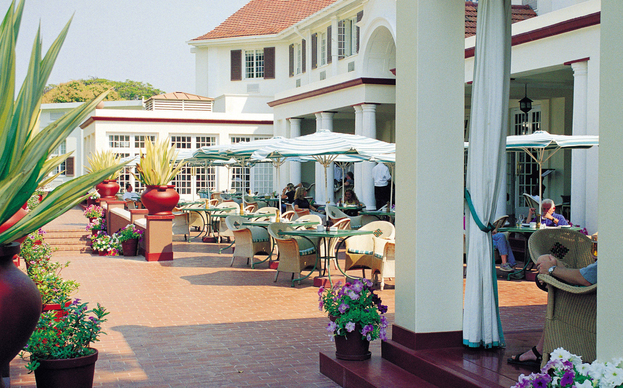 The Victoria Falls Hotel Restoran gambar